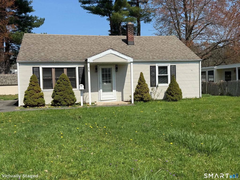 Photo of 38 Middle Drive, East Hartford, CT 06118 (MLS # 24167817)