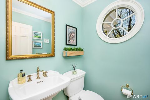 Tiny photo for 10 Queens Lane, Darien, CT 06820 (MLS # 24165110)