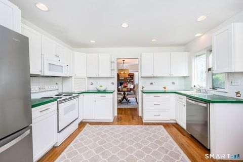 Tiny photo for 10 Queens Lane, Darien, CT 06820 (MLS # 24165110)