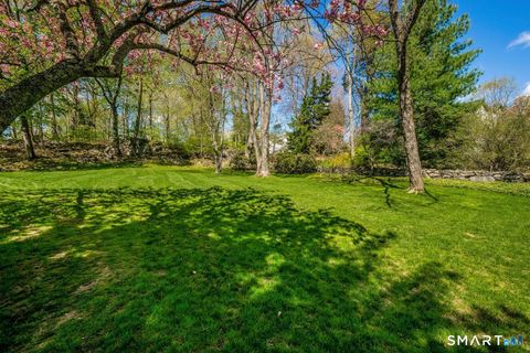 Tiny photo for 10 Queens Lane, Darien, CT 06820 (MLS # 24165110)