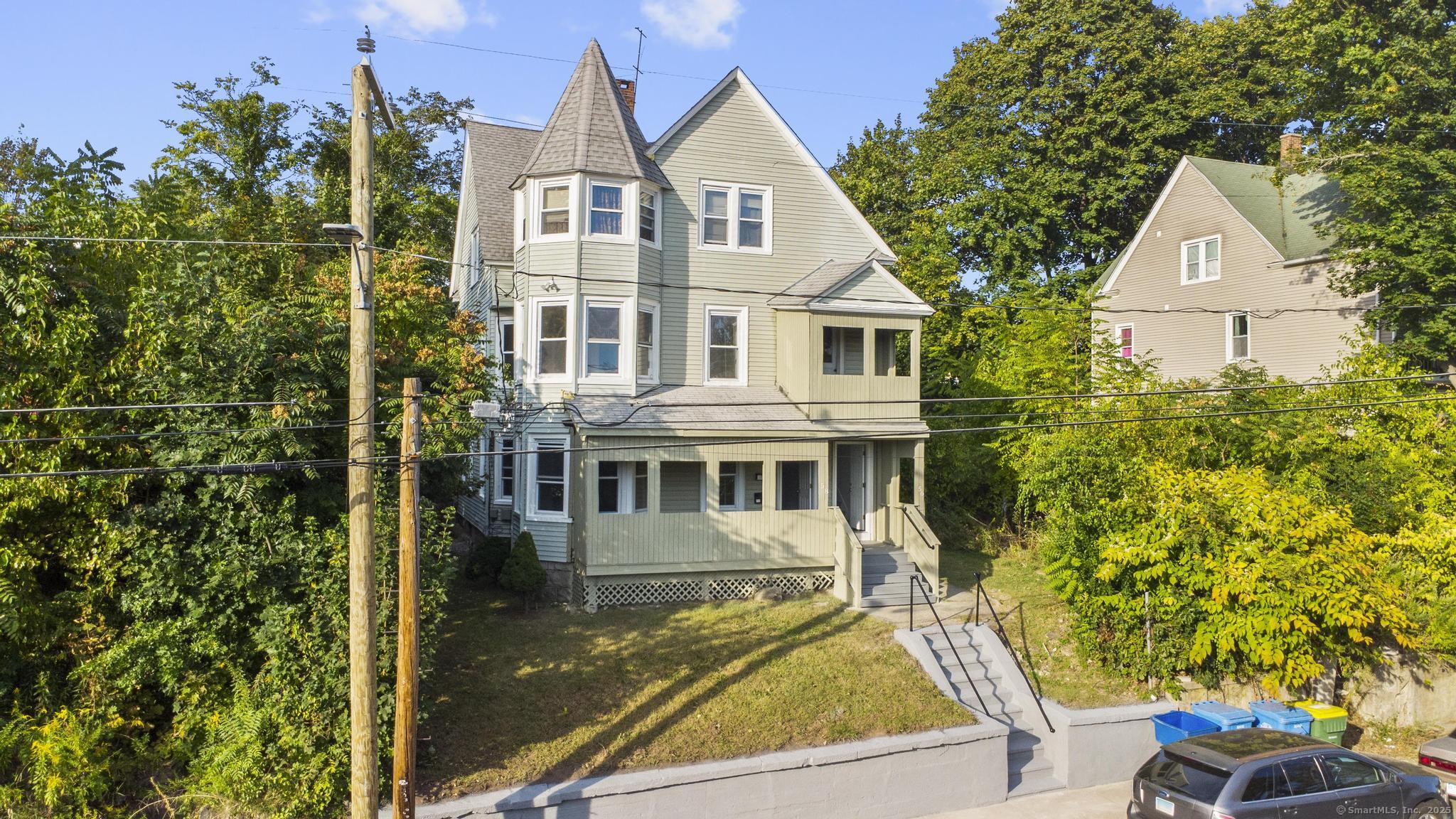 56 Dikeman Street