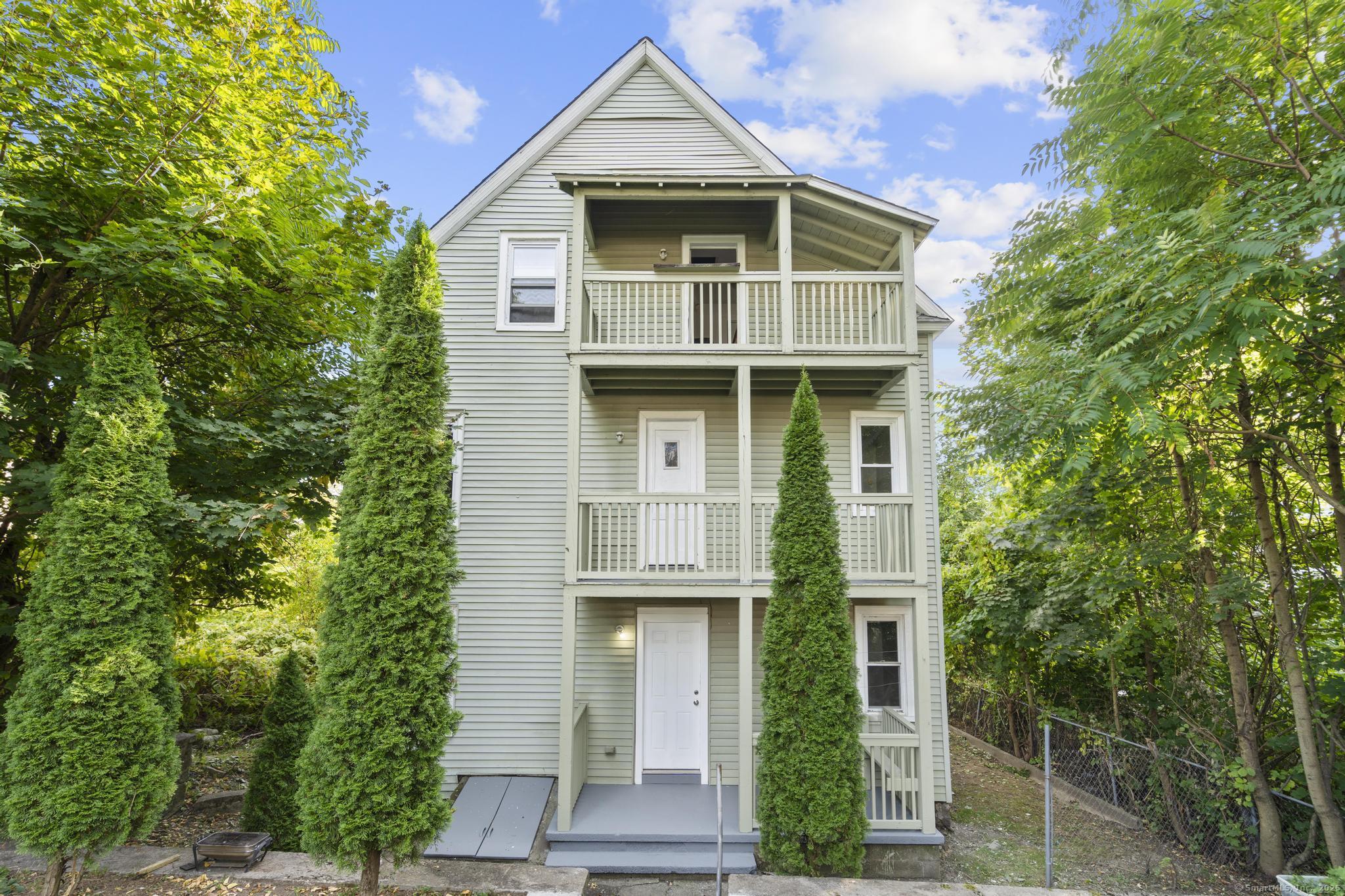 56 Dikeman Street