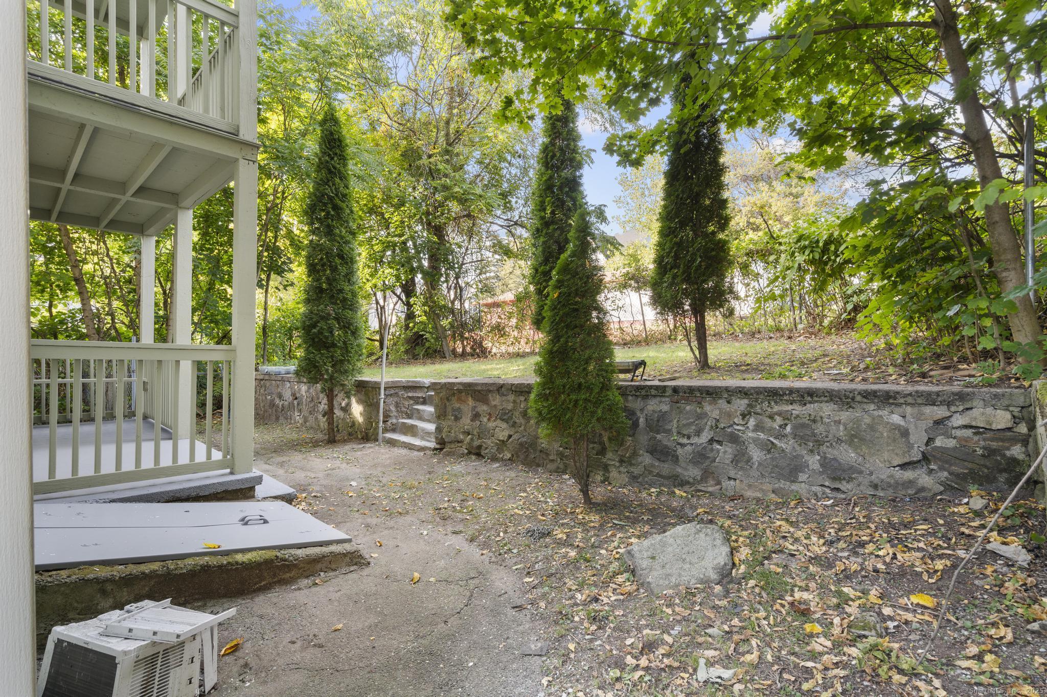 56 Dikeman Street