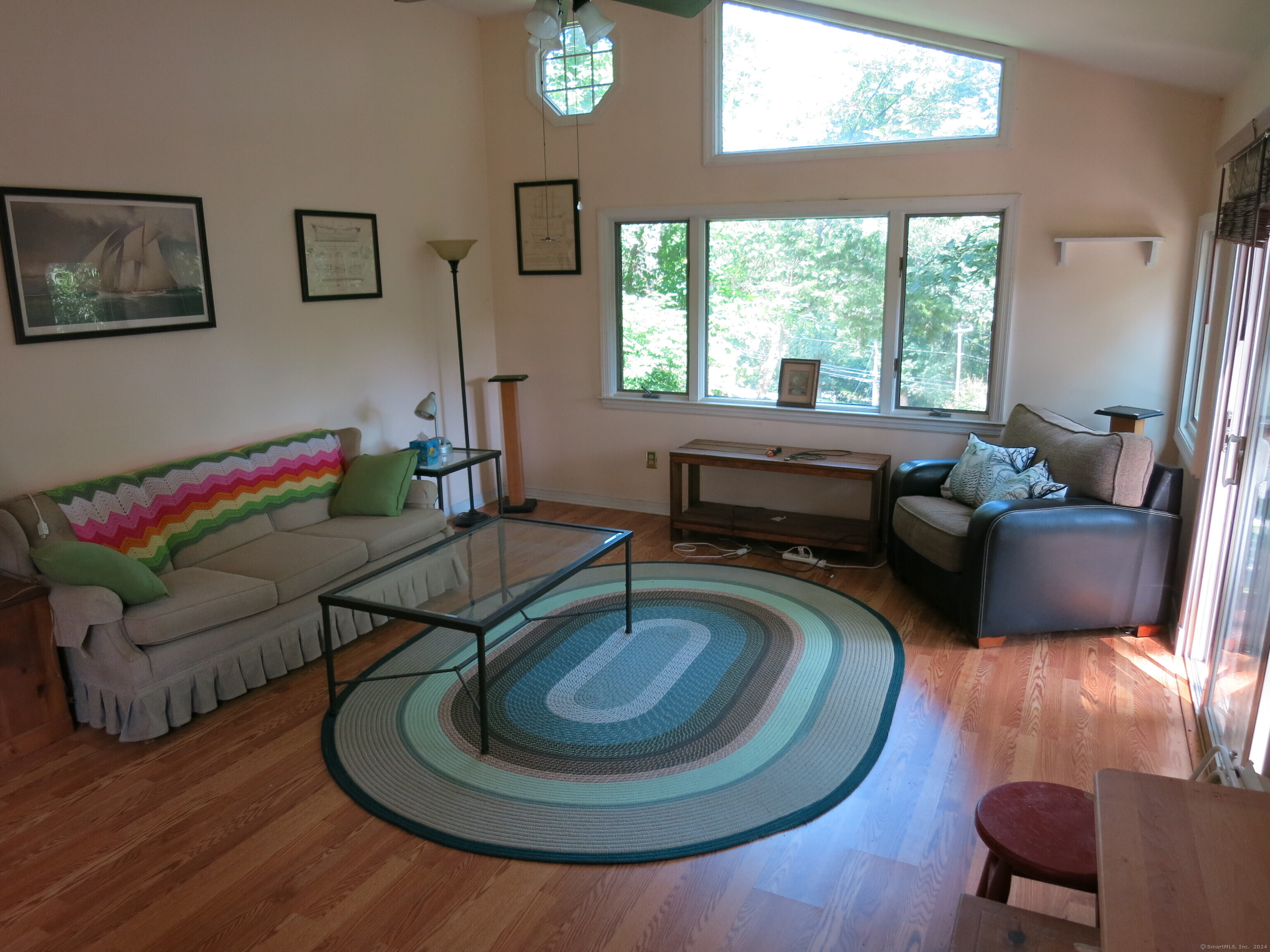 East Haddam, Connecticut 06415, United States, 2 Bedrooms Bedrooms, ,1 BathroomBathrooms,Residential,Active,46688