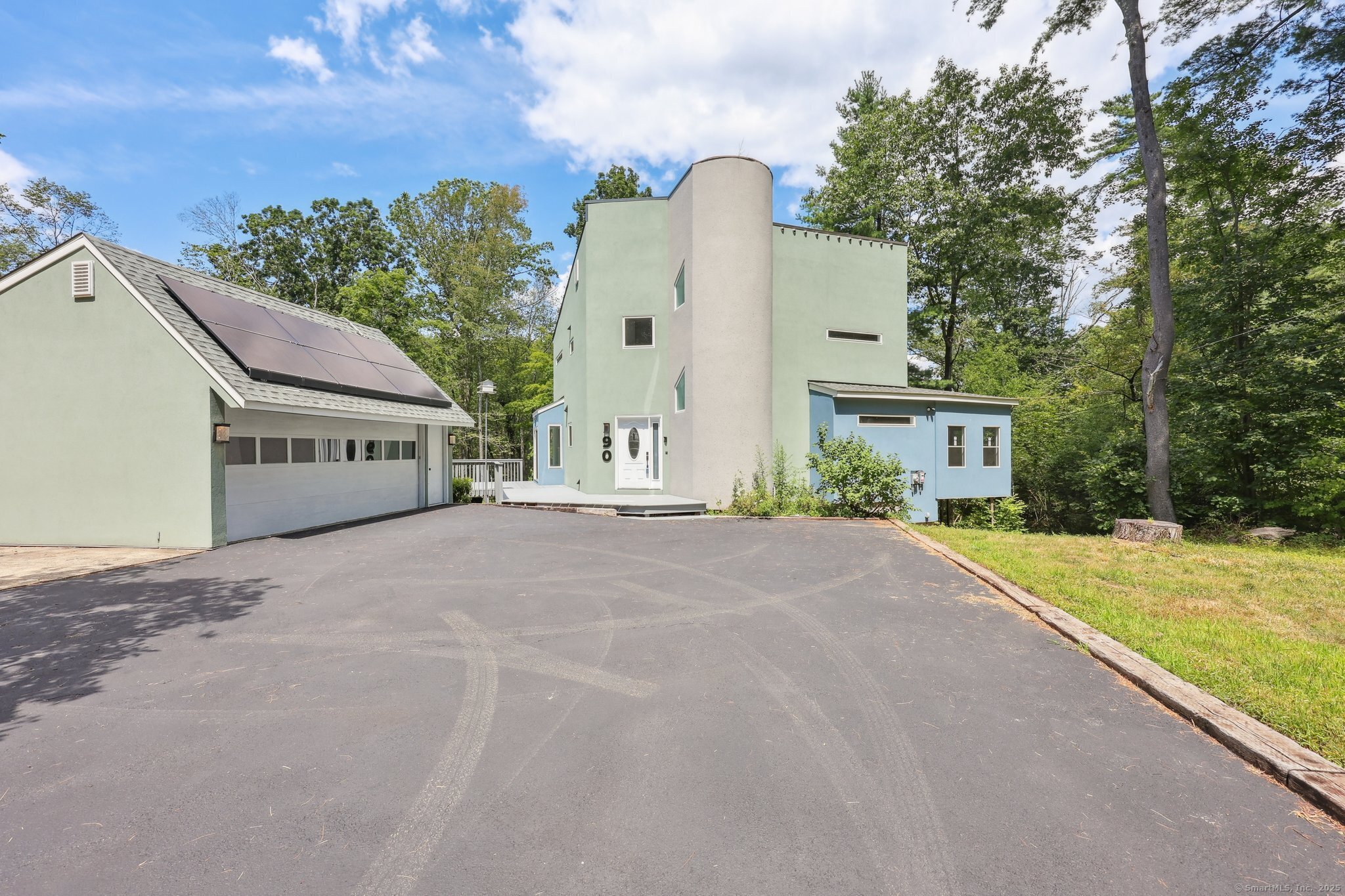 90 Red Hill Road