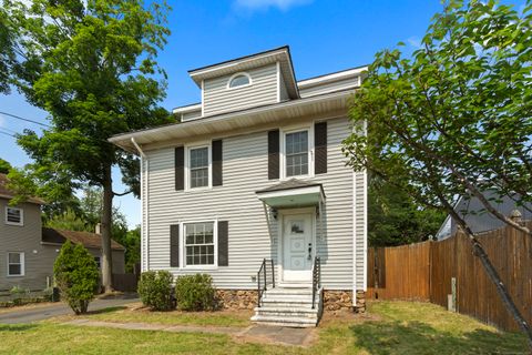 21 Chapel Street Wallingford CT 06492