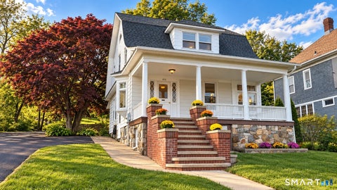 Photo of 436 New Haven Avenue, Derby, CT 06418 (MLS # 24215939)