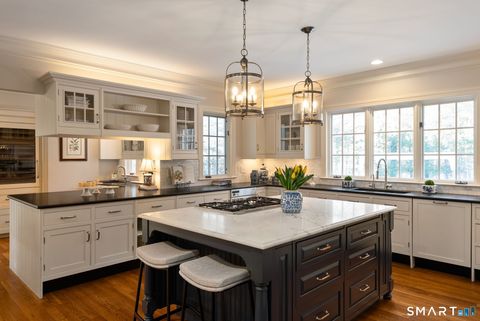 Tiny photo for 5 Pembroke Hill, Farmington, CT 06032 (MLS # 24156847)