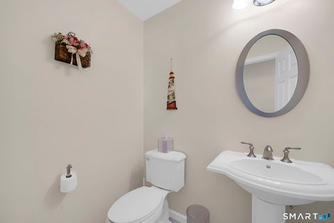 Tiny photo for 5 South Hollow #5, East Hampton, CT 06424 (MLS # 24152852)