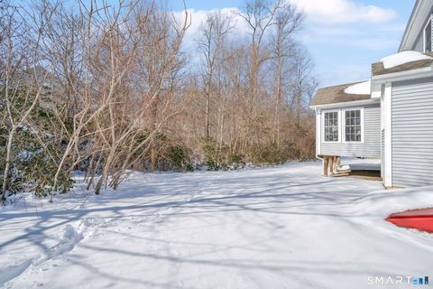 Tiny photo for 5 South Hollow #5, East Hampton, CT 06424 (MLS # 24152852)