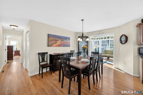 Tiny photo for 5 South Hollow #5, East Hampton, CT 06424 (MLS # 24152852)