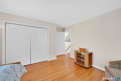 Tiny photo for 5 South Hollow #5, East Hampton, CT 06424 (MLS # 24152852)