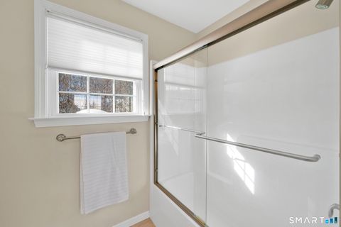 Tiny photo for 5 South Hollow #5, East Hampton, CT 06424 (MLS # 24152852)
