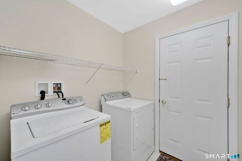 Tiny photo for 5 South Hollow #5, East Hampton, CT 06424 (MLS # 24152852)