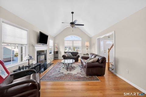 Tiny photo for 5 South Hollow #5, East Hampton, CT 06424 (MLS # 24152852)