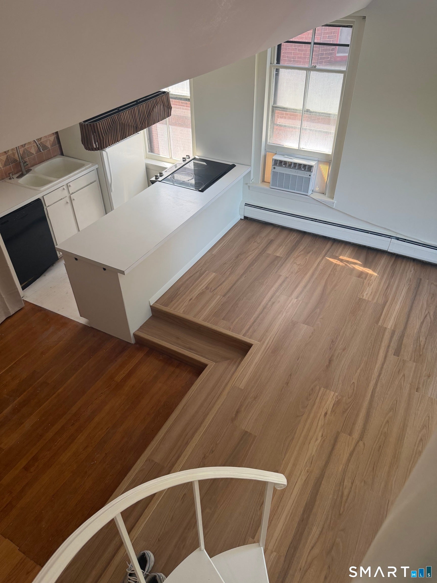 39 Hungerford Street 3