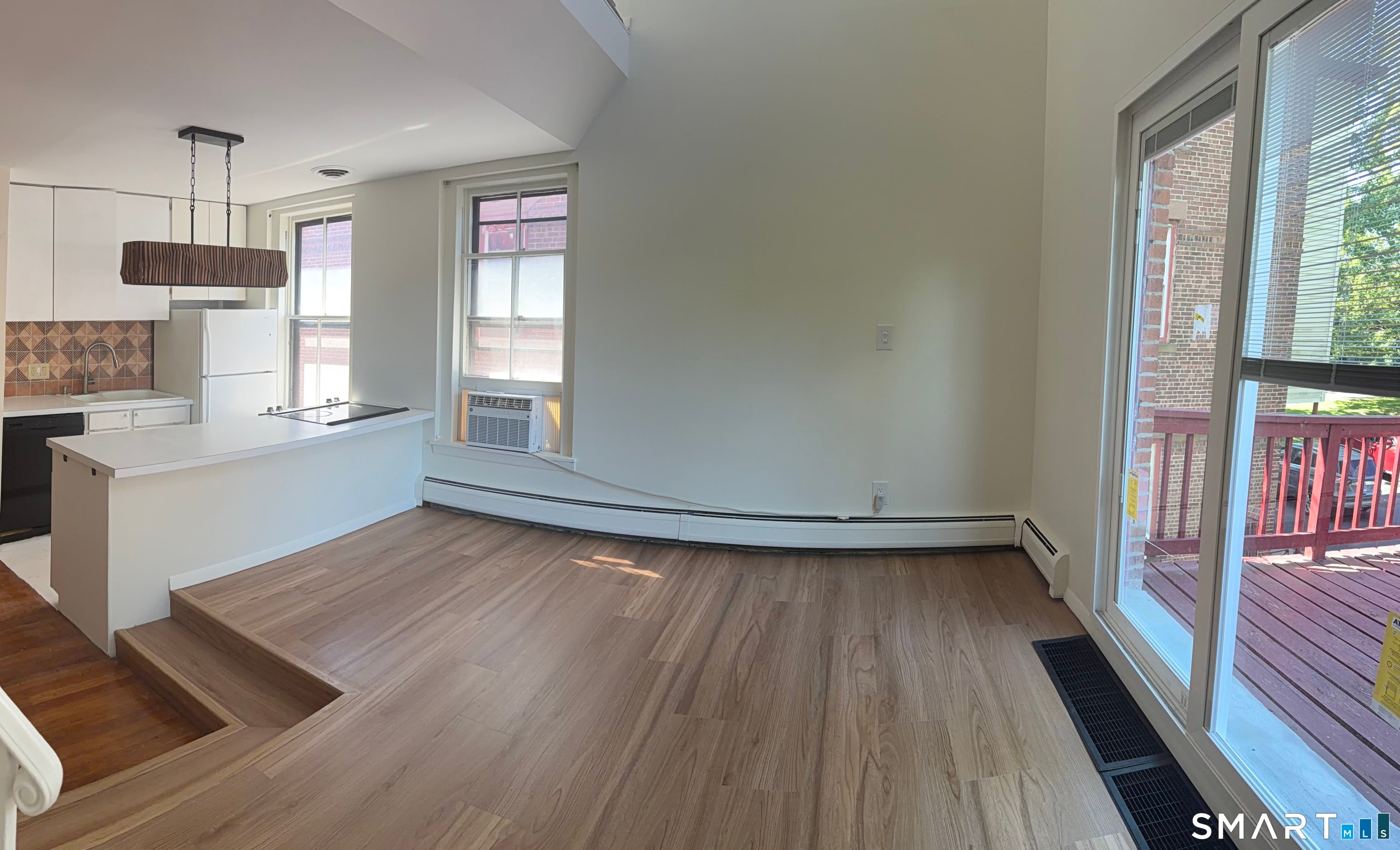 39 Hungerford Street 3