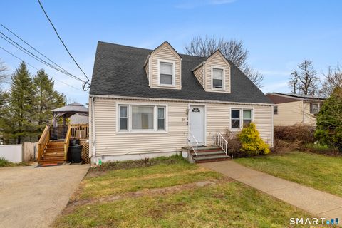 Photo of 36 Norfolk Street, West Haven, CT 06516 (MLS # 24158725)
