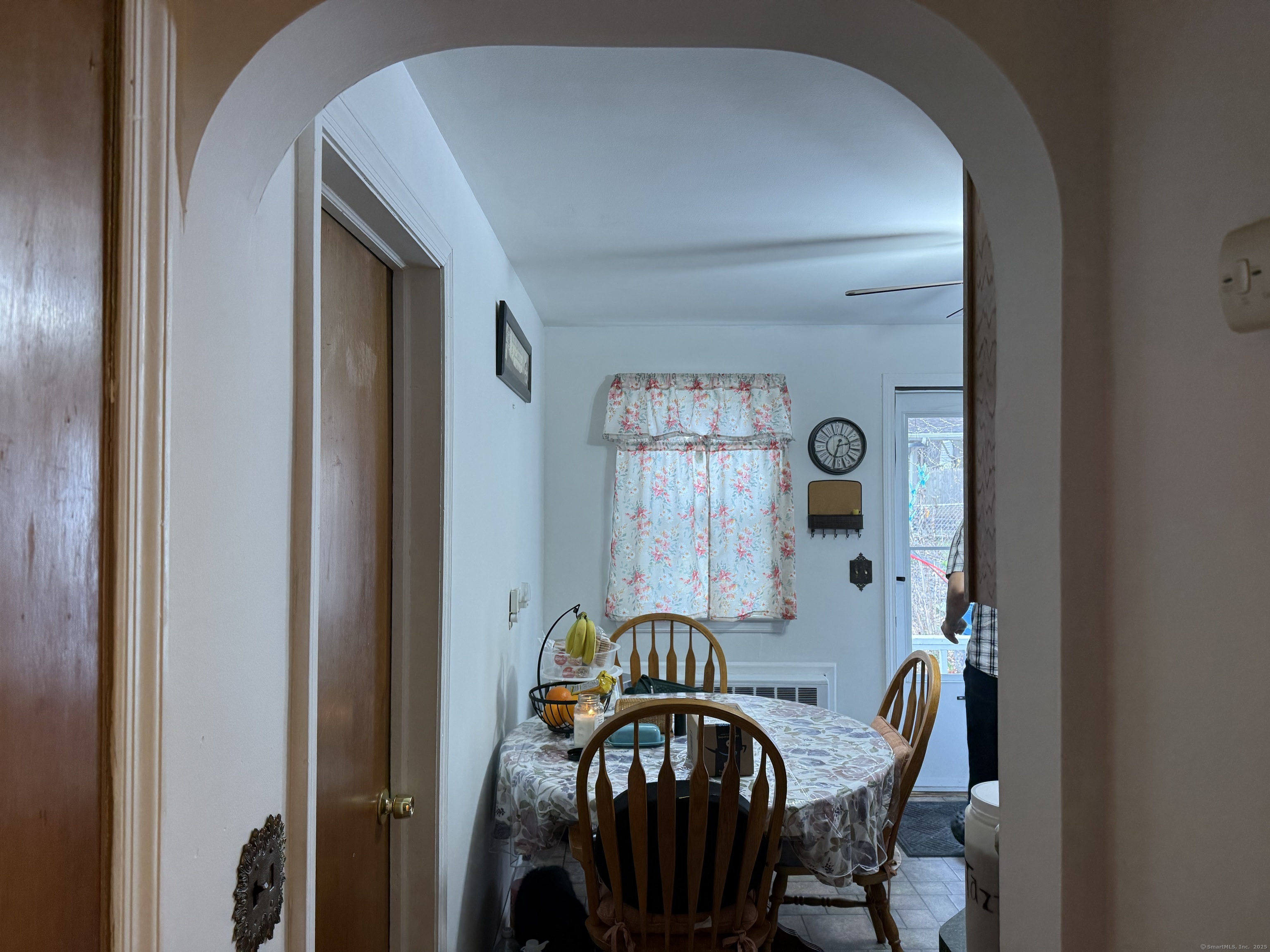 20 Hope Avenue, Hamden, Connecticut image 3