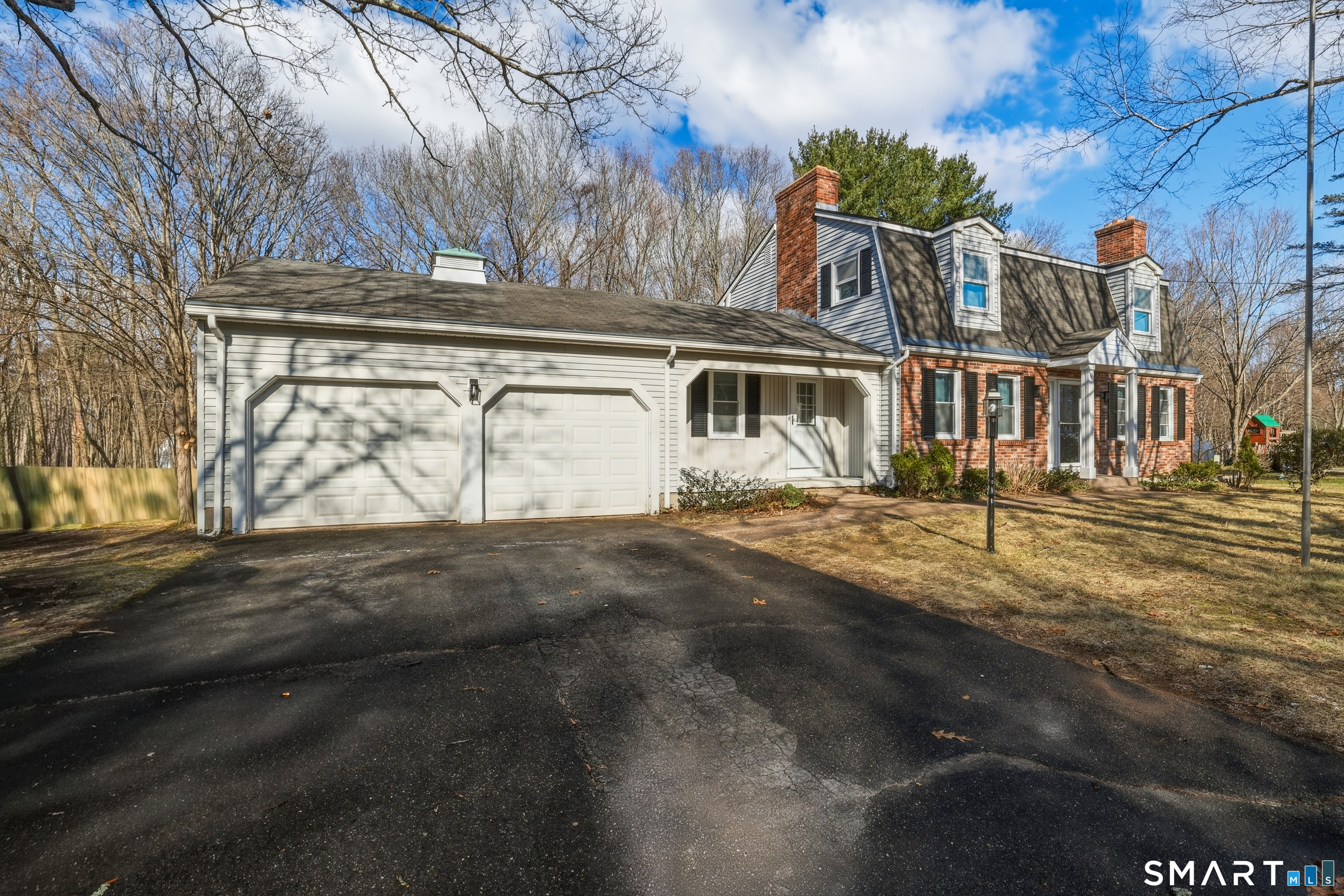 35 Hollow Brook Road