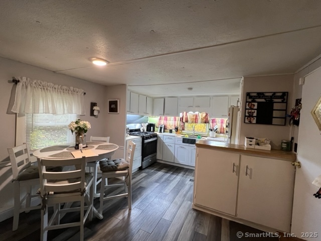 85 Evergreen Park, Clinton, Connecticut image 9