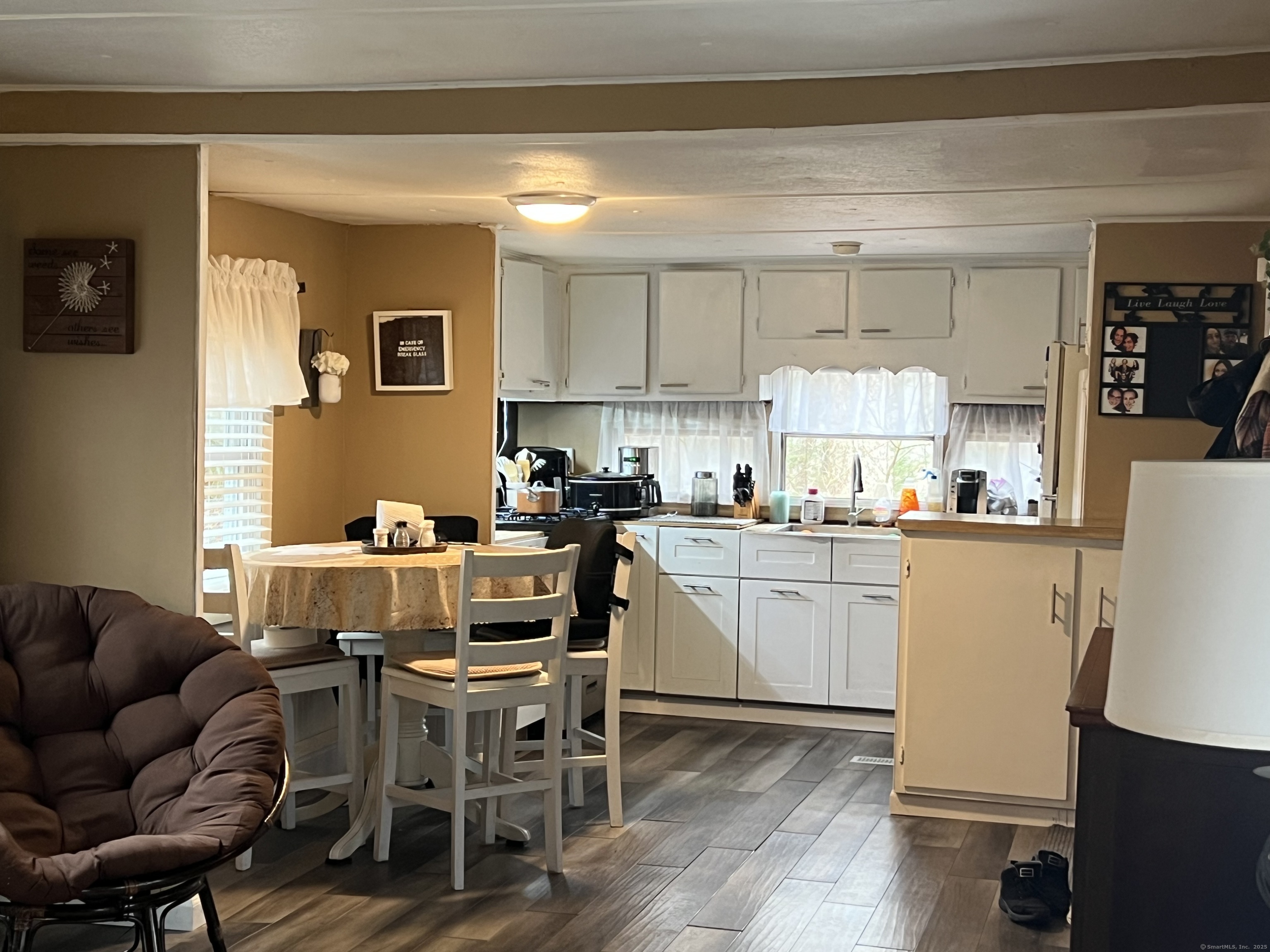 85 Evergreen Park, Clinton, Connecticut image 3
