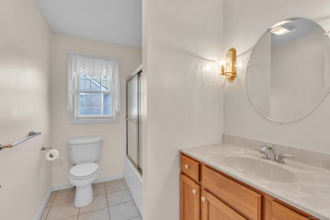 Tiny photo for 3 Quail Hollow Close #3, Vernon, CT 06066 (MLS # 24133201)