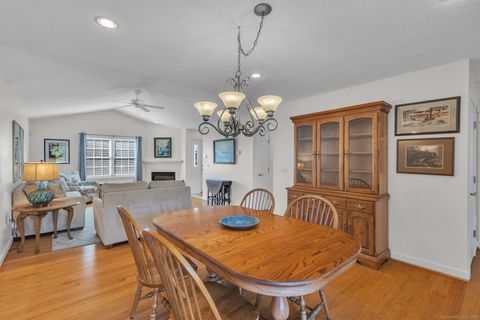 Tiny photo for 3 Quail Hollow Close #3, Vernon, CT 06066 (MLS # 24133201)