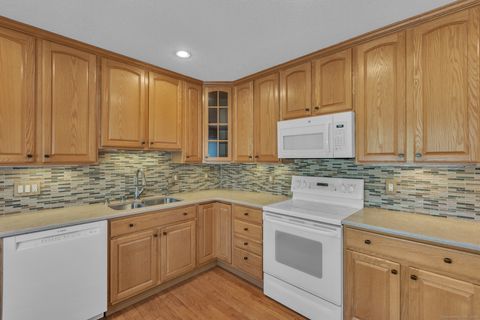 Tiny photo for 3 Quail Hollow Close #3, Vernon, CT 06066 (MLS # 24133201)