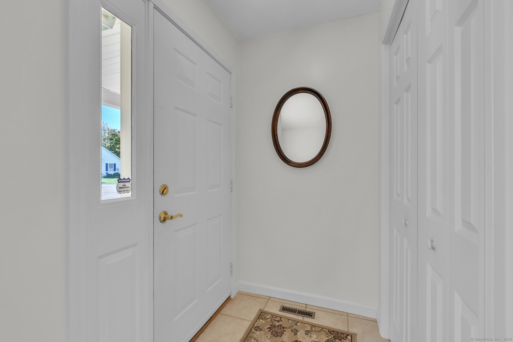 3 Quail Hollow Close 3