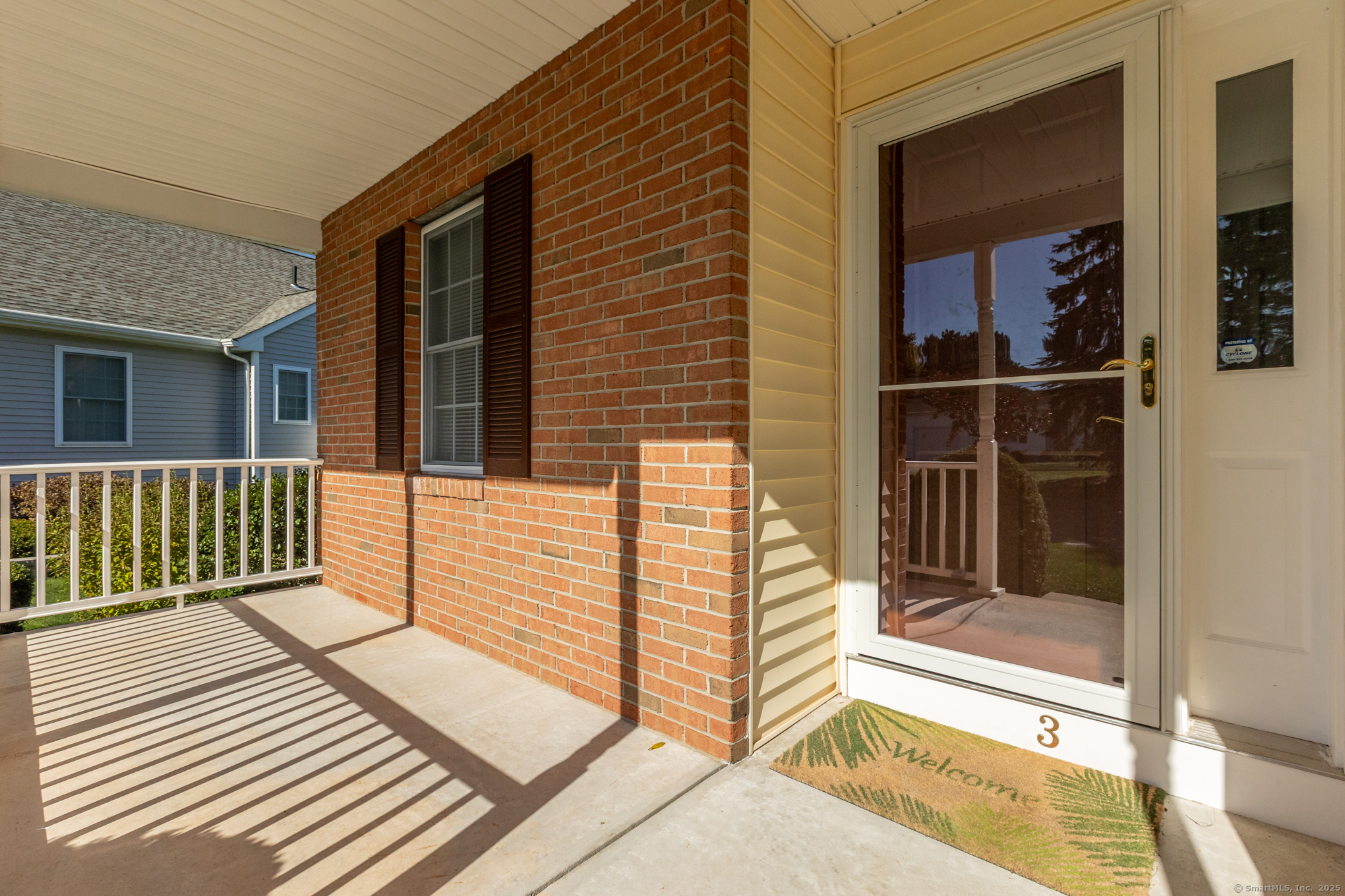 3 Quail Hollow Close 3