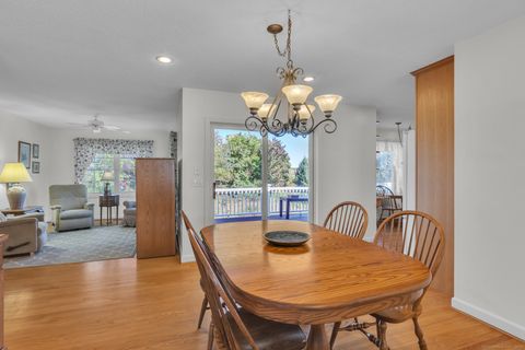 Tiny photo for 3 Quail Hollow Close #3, Vernon, CT 06066 (MLS # 24133201)