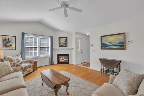 Tiny photo for 3 Quail Hollow Close #3, Vernon, CT 06066 (MLS # 24133201)