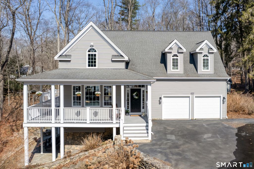 Photo of 672 Route 81, Killingworth, CT 06419 (MLS # 24159149)