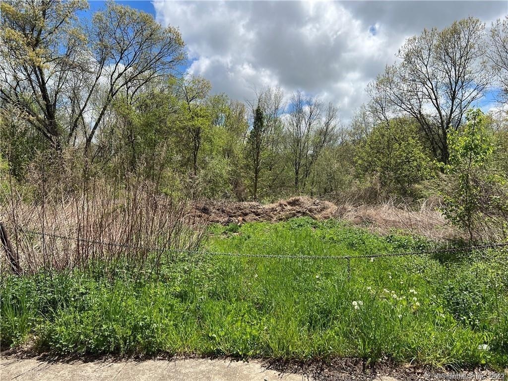 Westover Drive, Naugatuck, Connecticut image 3