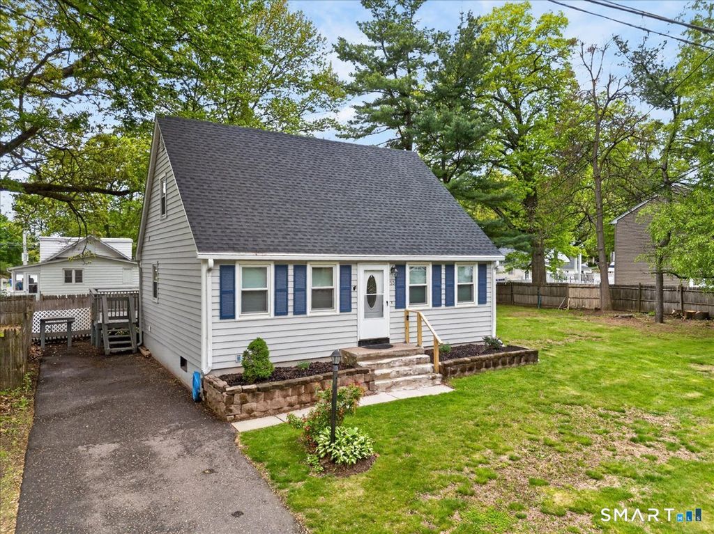 Photo of 53 Kalish Avenue, Enfield, CT 06082 (MLS # 24173479)