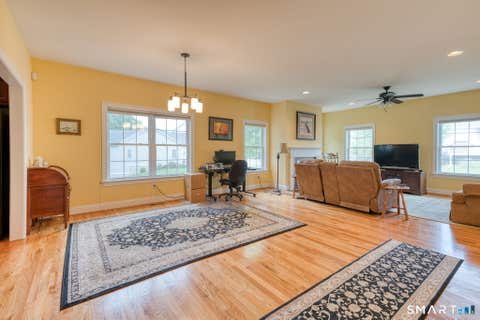 Tiny photo for 9 Chapman Chase #9, Windsor Locks, CT 06096 (MLS # 24198927)