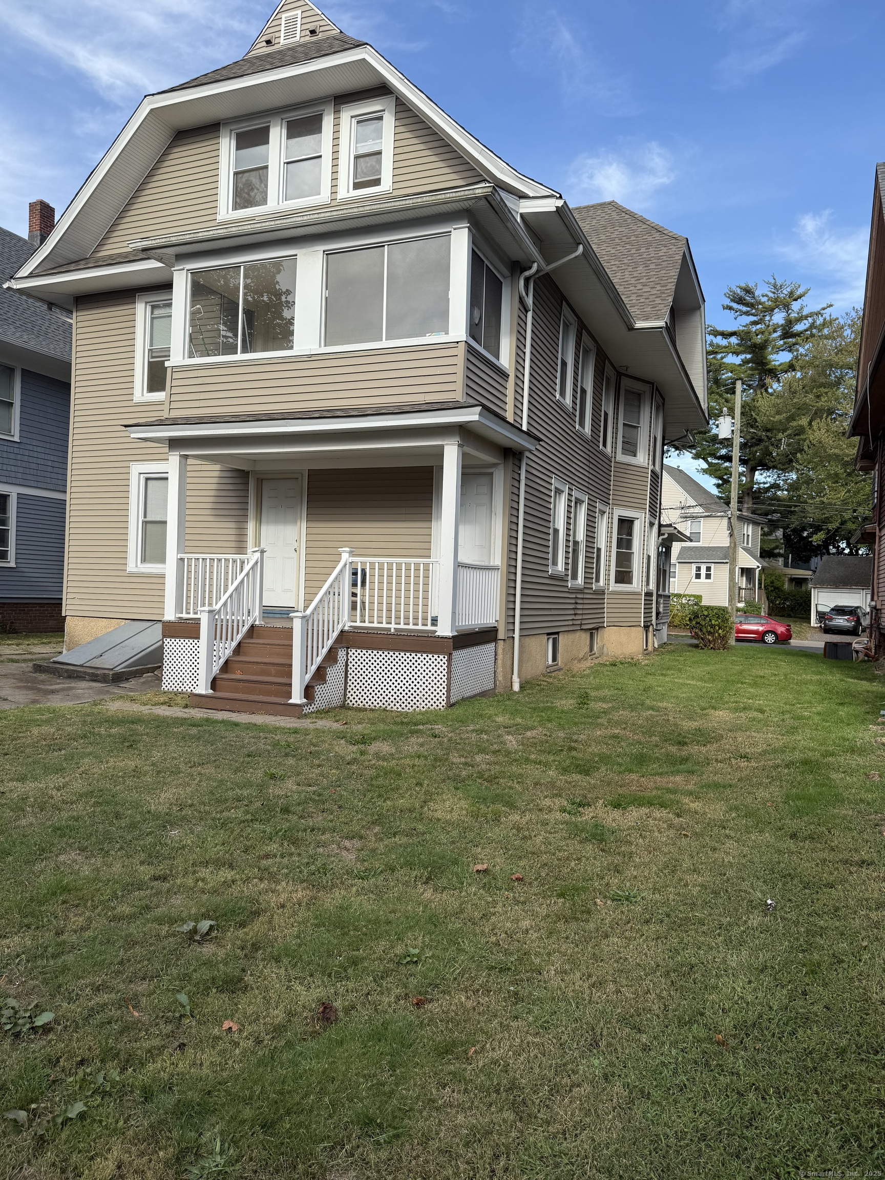 59 Myrtle Avenue