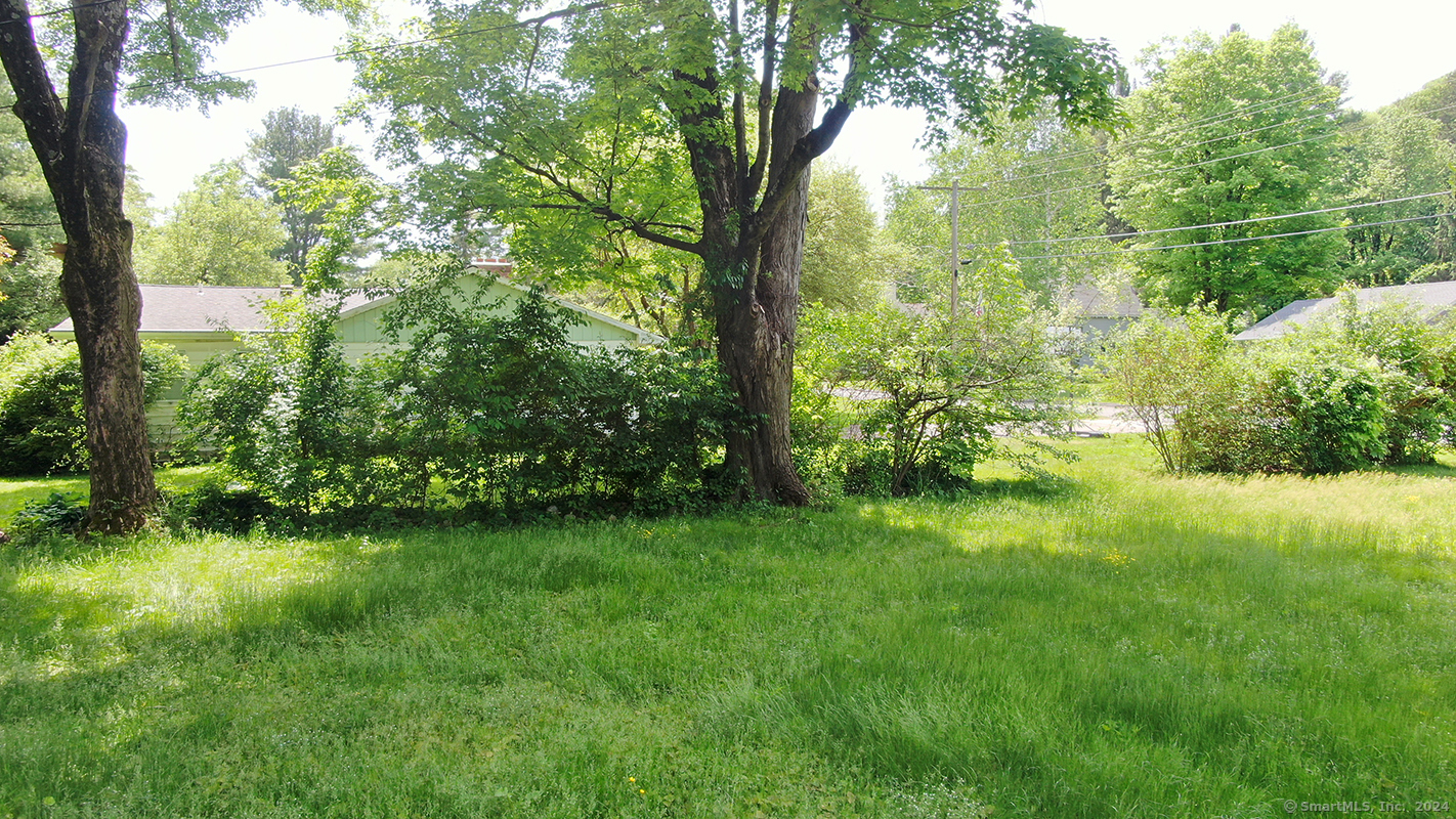 26 Church Street, New Hartford, Connecticut image 5