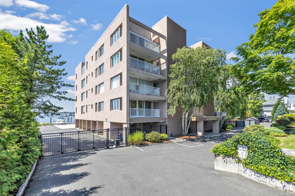 Photo of 26 Cove Avenue #2D, Norwalk, CT 06855 (MLS # 24127139)