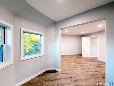Tiny photo for 310 Alden Avenue #B, New Haven, CT 06515 (MLS # 24188518)