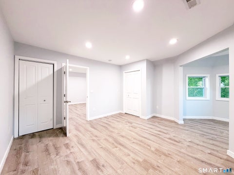 Tiny photo for 310 Alden Avenue #B, New Haven, CT 06515 (MLS # 24188518)