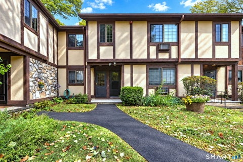 Photo of 134 Foxwood Close #134, Milford, CT 06461 (MLS # 24210394)