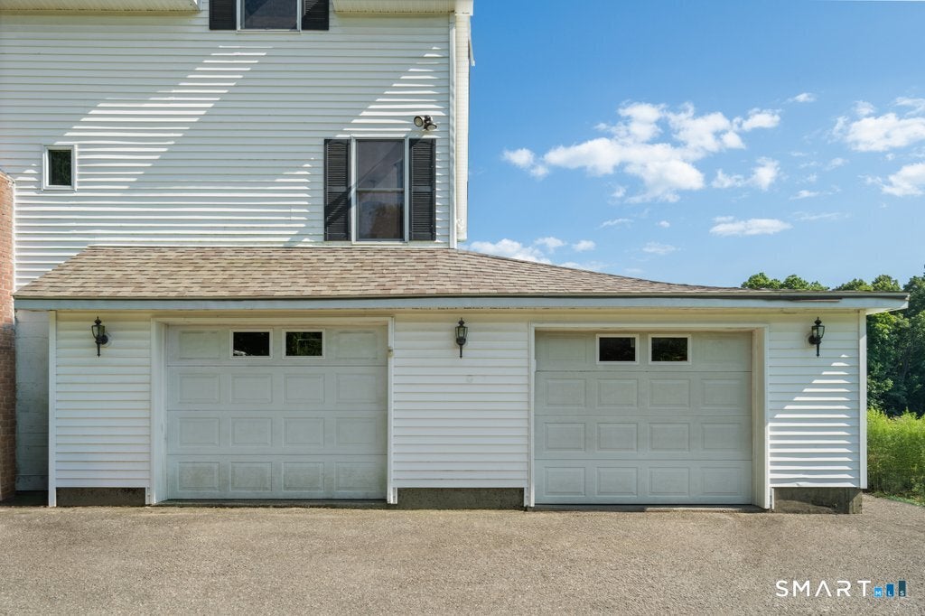 30 Old Middle Road