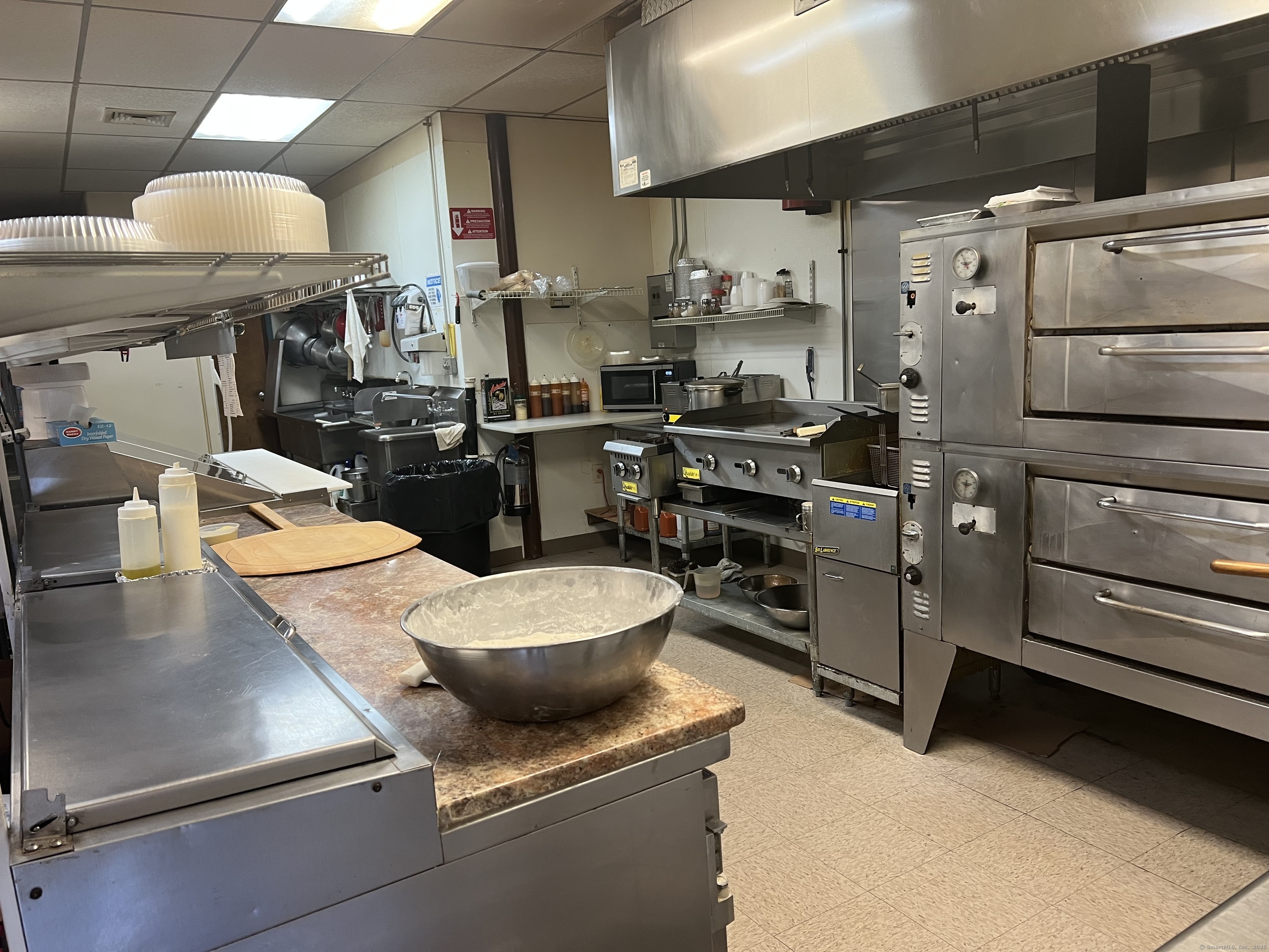 Bristol, Connecticut 06010, United States, ,1 BathroomBathrooms,Commercial,Active,136858