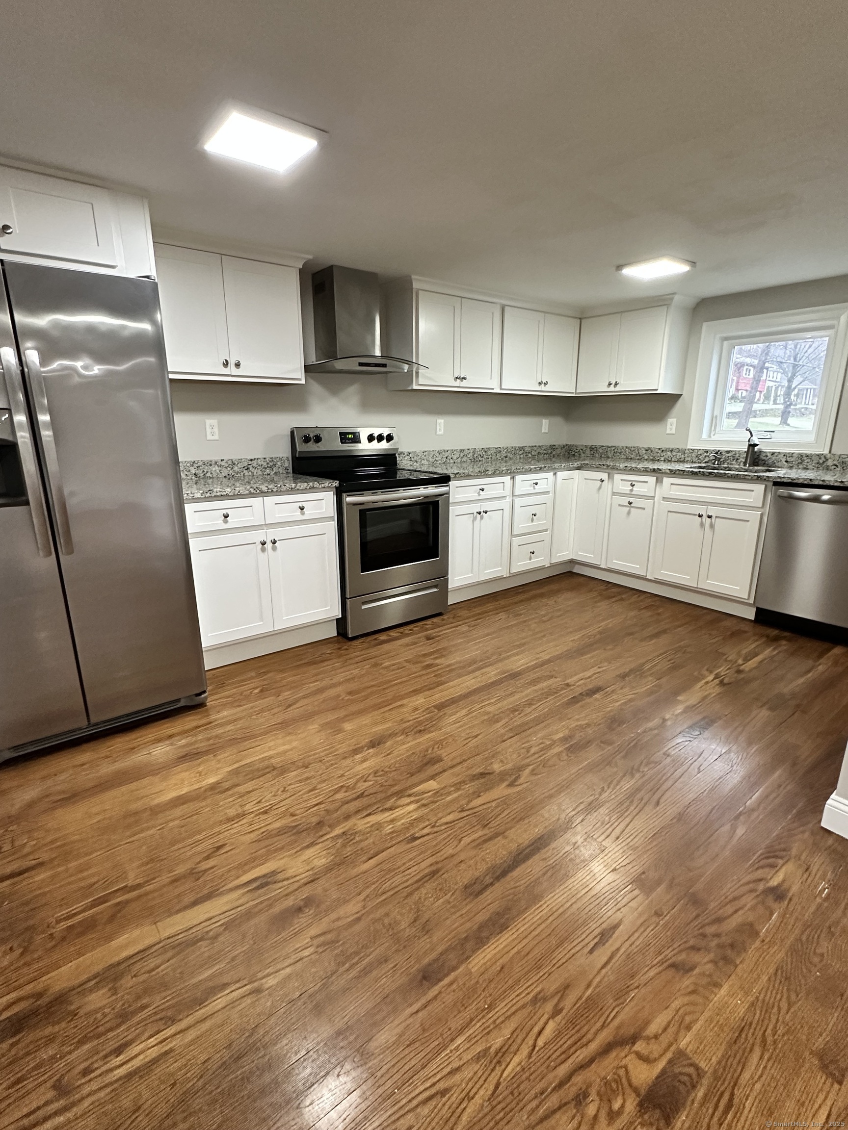 Rental Property at Gaylord Mountain Road 2, Hamden, Connecticut - Bedrooms: 2 
Bathrooms: 1 
Rooms: 5  - $2,350 MO.