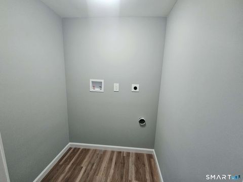 Tiny photo for 104 Hollywood Avenue, Hartford, CT 06110 (MLS # 24163830)