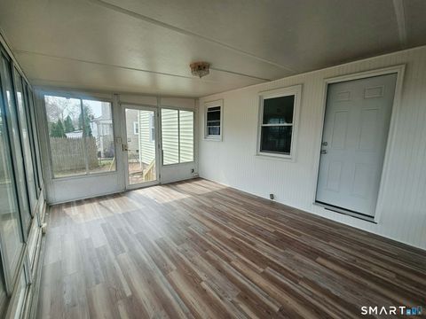 Tiny photo for 104 Hollywood Avenue, Hartford, CT 06110 (MLS # 24163830)