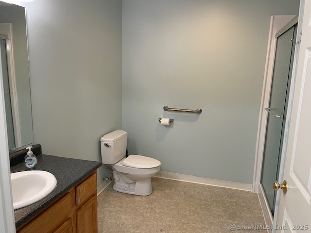 Milford, Connecticut 06461, United States, 2 Bedrooms Bedrooms, ,1 BathroomBathrooms,Residential,Active,143906