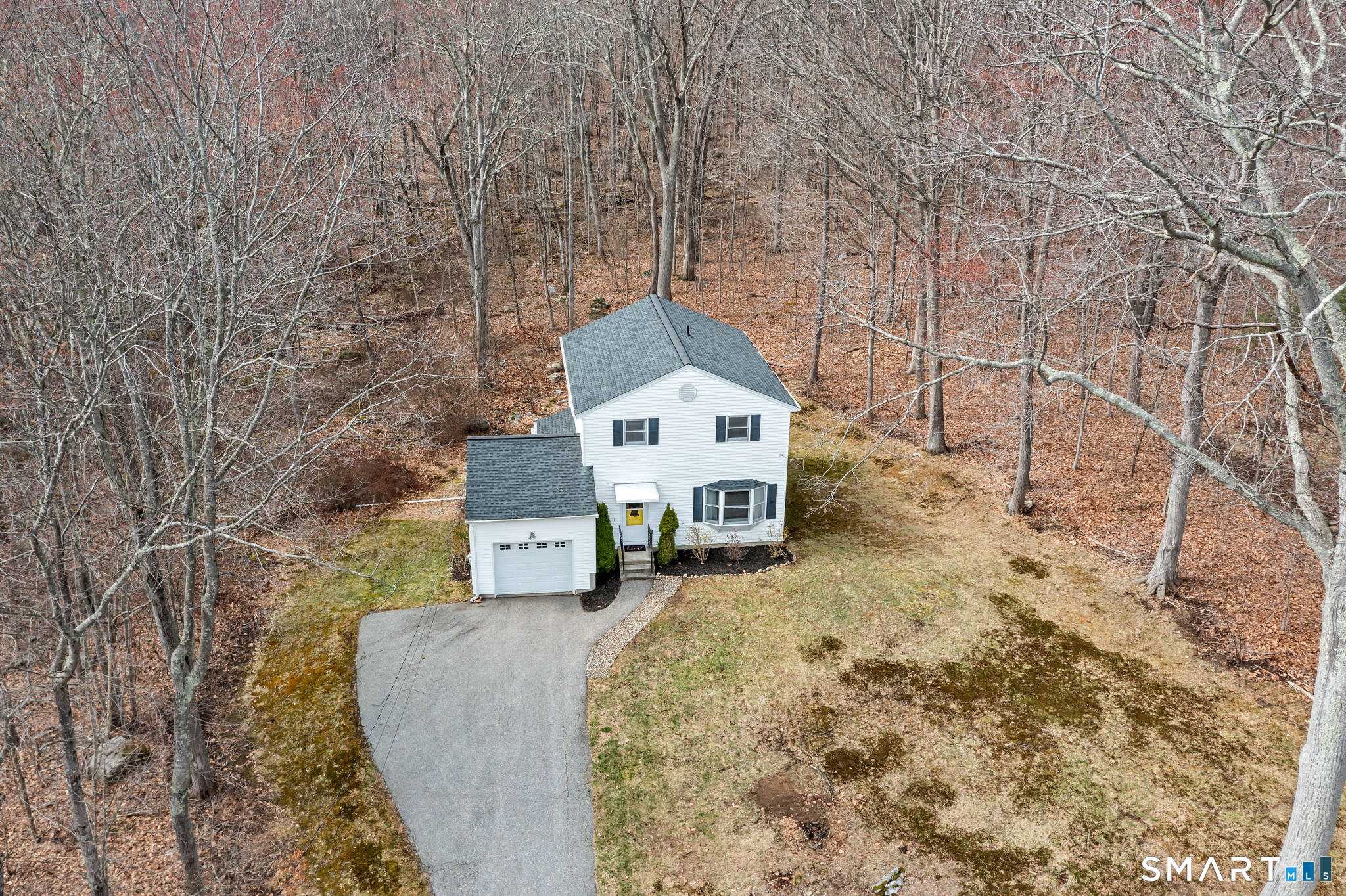 146 Lakeside Drive